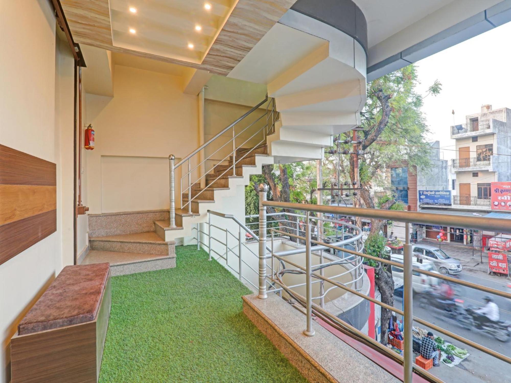 Hotel O The Ashiyana Inn Lucknow Ngoại thất bức ảnh